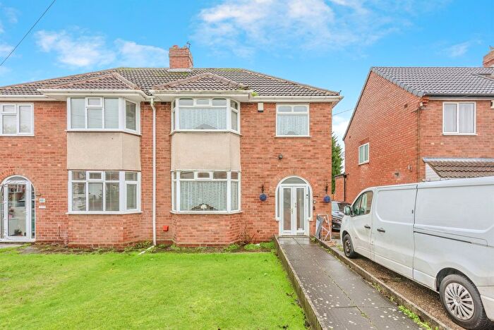 3 Bedroom Semi Detached House For Sale In Springfield Crescent, Sutton Coldfield, B76