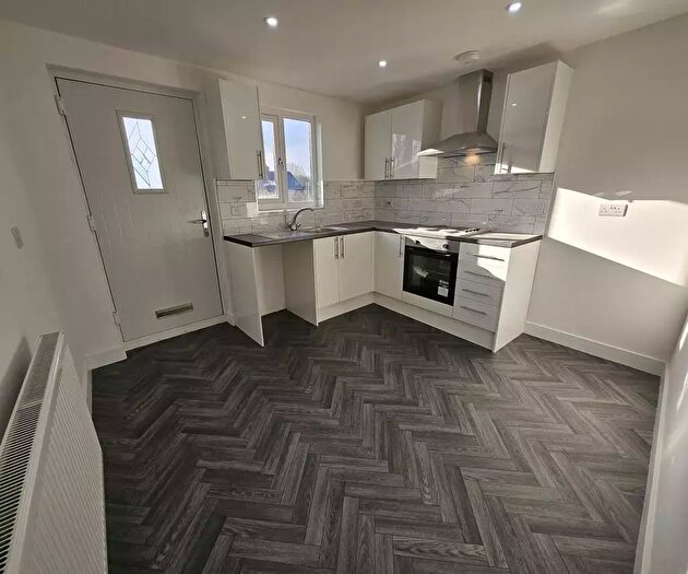 2 Bedroom Property To Rent In Langley High Street, Oldbury, B69