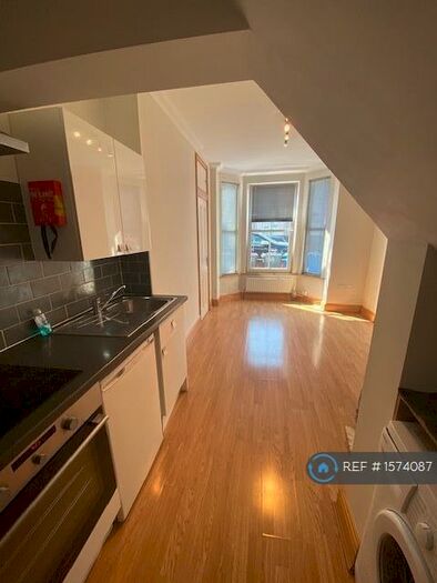 1 Bedroom Flat To Rent In Whitehall Road, Norwich, NR2