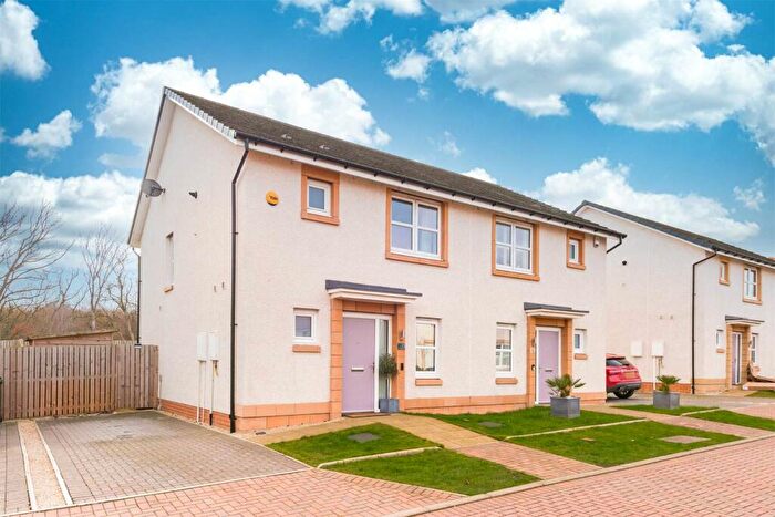 3 Bedroom Semi Detached House For Sale In Shavelin Drive, Newcraighall, Musselburgh, Midlothian, EH21
