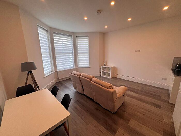 1 Bedroom Flat To Rent In Dalby Square, Margate, CT9