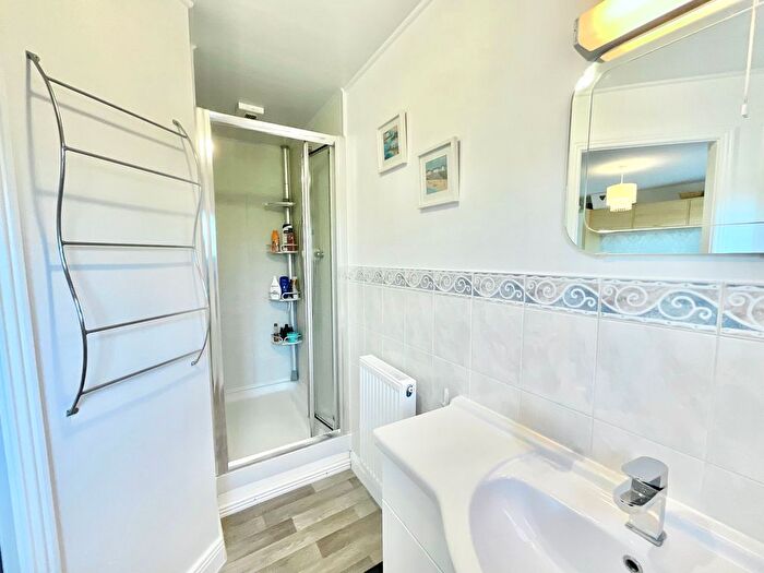 4 Bedroom Town House For Sale In Fletcher Road, Stoke-On-Trent, ST4