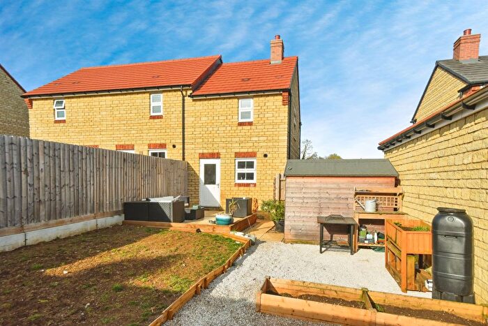 1 Bedroom End Of Terrace House For Sale In Hawkins Avenue, Stanford In The Vale, Faringdon, SN7