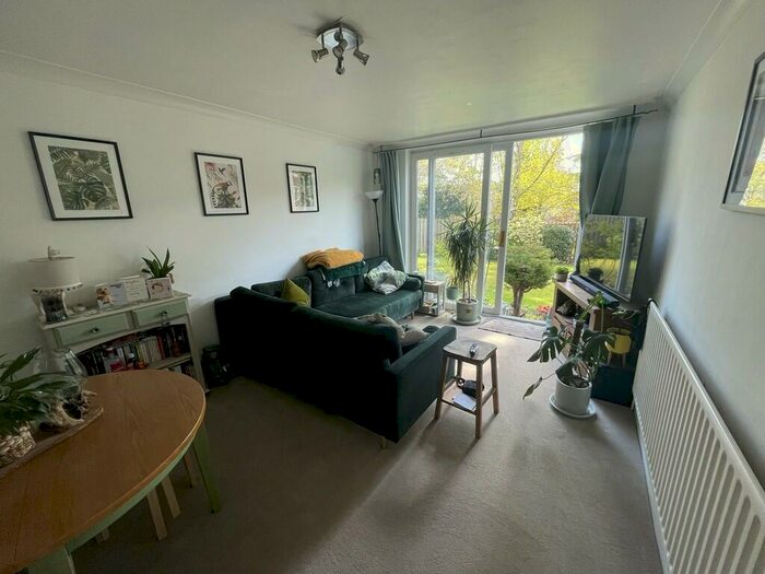 2 Bedroom Apartment To Rent In Daleside, Riverdale Road, S10
