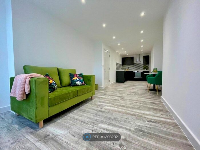 1 Bedroom Flat To Rent In Union Street, Oldham OL1