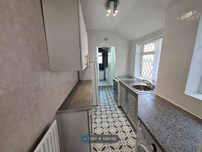 2 Bedroom Terraced House To Rent In Stanfield Road, Stoke-On-Trent, ST6