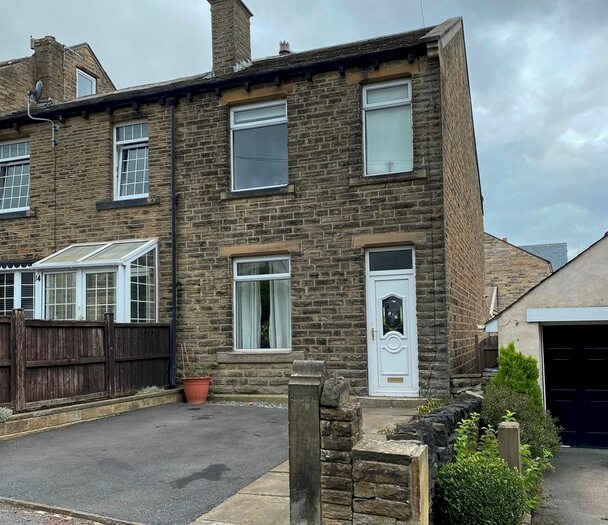 2 Bedroom End Of Terrace House To Rent In Hallas Road, Kirkburton, Huddersfield, HD8