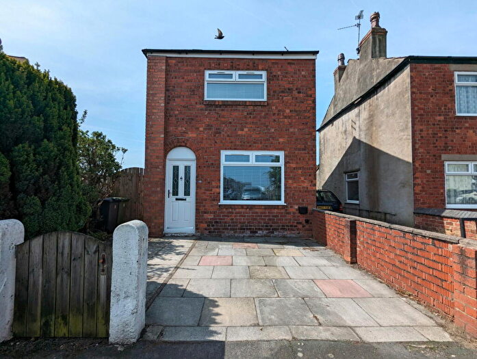 2 Bedroom Detached House To Rent In Banastre Road, Southport, Merseyside, PR8