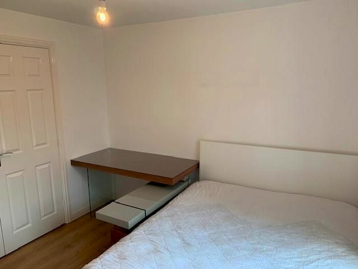 2 Bedroom Flat To Rent In Burnbrae Road, Bonnyrigg, EH19