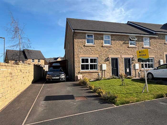 3 Bedroom End Of Terrace House For Sale In Brandside Avenue, Buxton, SK17