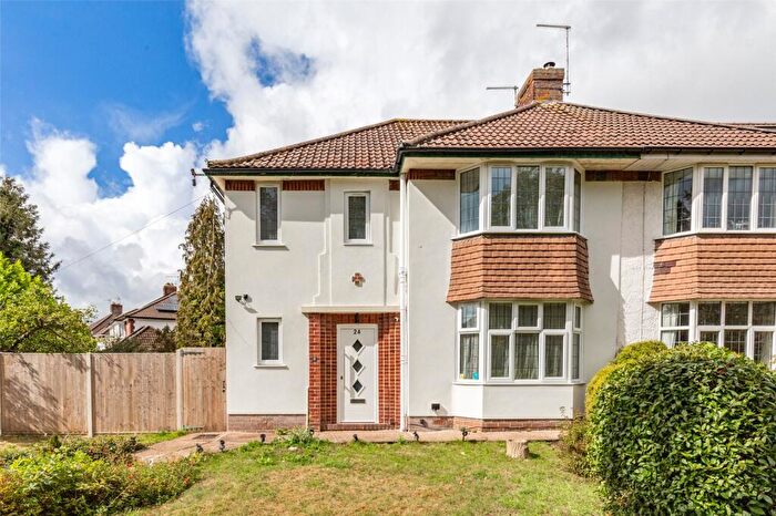 3 Bedroom Semi-Detached House For Sale In Eastover Close, Bristol, BS9
