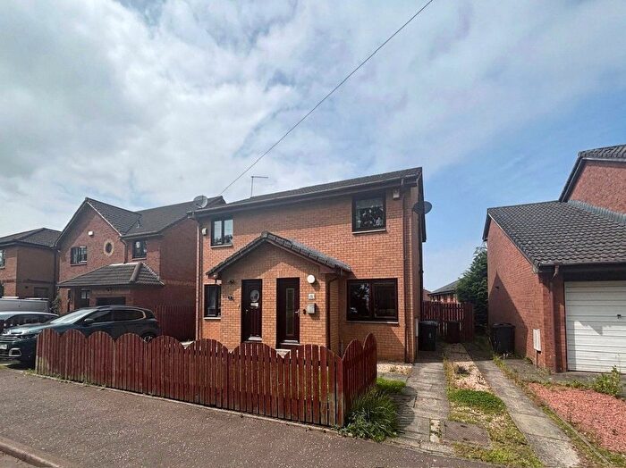 2 Bedroom Semi-Detached House For Sale In Broomhill Road, Larkhall, South Lanarkshire, ML9