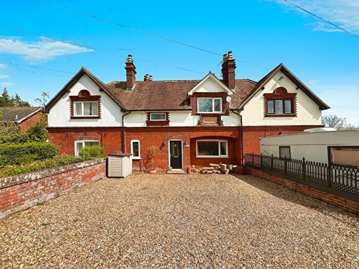 3 Bedroom Property To Rent In Watton Road, Norwich, NR16