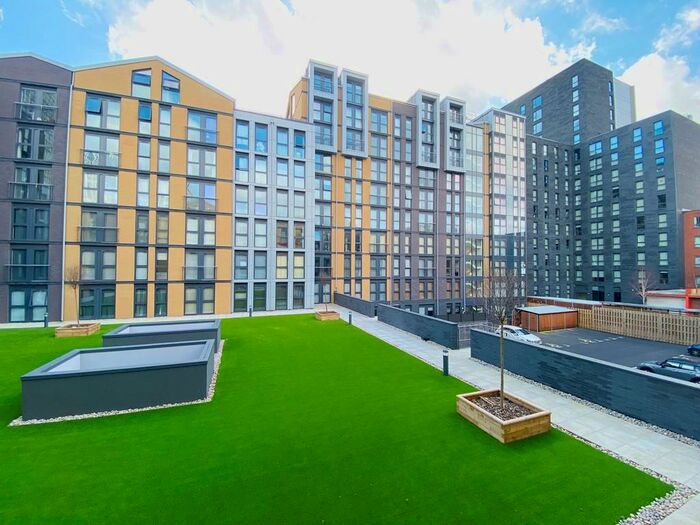 2 Bedroom Apartment To Rent In Arden Gate, Communication Row, Birmingham, B15