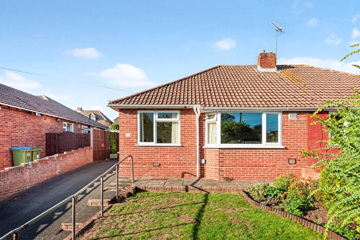 2 Bedroom Semi-Detached Bungalow For Sale In Blackbrook Road, Fareham, PO15