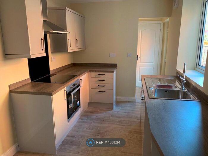 1 Bedroom Flat To Rent In Wolverton, Milton Keynes, MK12