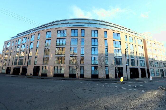 2 Bedroom Flat To Rent In Minerva Street, Glasgow, G3