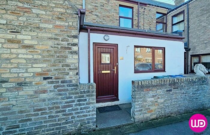 2 Bedroom Terraced House To Rent In Oak Street, Newcastle Upon Tyne, NE15