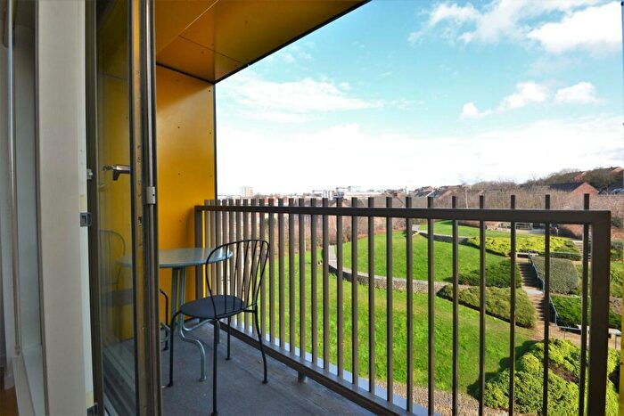 1 Bedroom Flat To Rent In The Avenue, Leeds, LS9