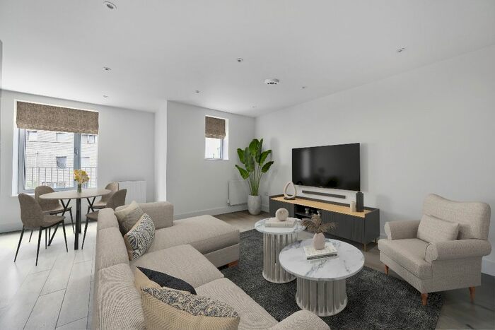 4 Bedroom Flat To Rent In Tamworth Place, Croydon, CR0