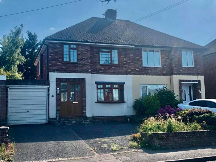 3 Bedroom House To Rent In Arthur Road, Rainham, ME8