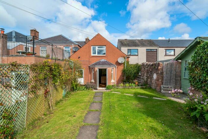 3 Bedroom Terraced House For Sale In High Street, Strathmiglo, KY14