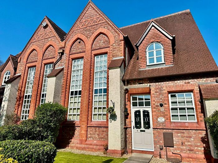 2 Bedroom Mews To Rent In Culcheth, Warrington, Cheshire, WA3