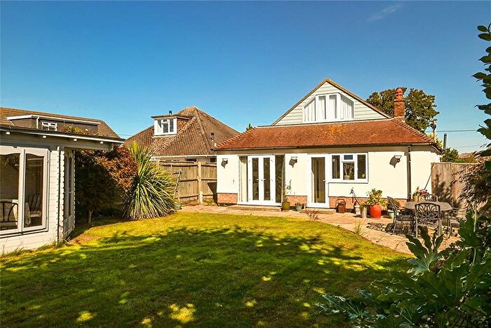 4 Bedroom Bungalow For Sale In Hengistbury Road, Barton On Sea, New Milton, Hampshire, BH25