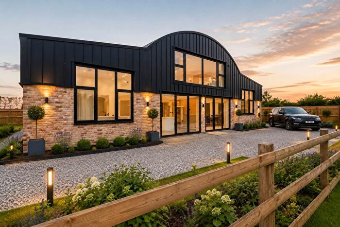 4 Bedroom Detached House For Sale In Cooks Hill, Pershore, Worcestershire, WR10
