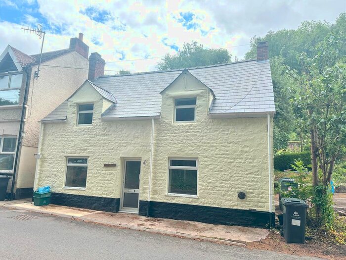 3 Bedroom Cottage To Rent In Crystal Cave, Whitecliff, Coleford, GL16