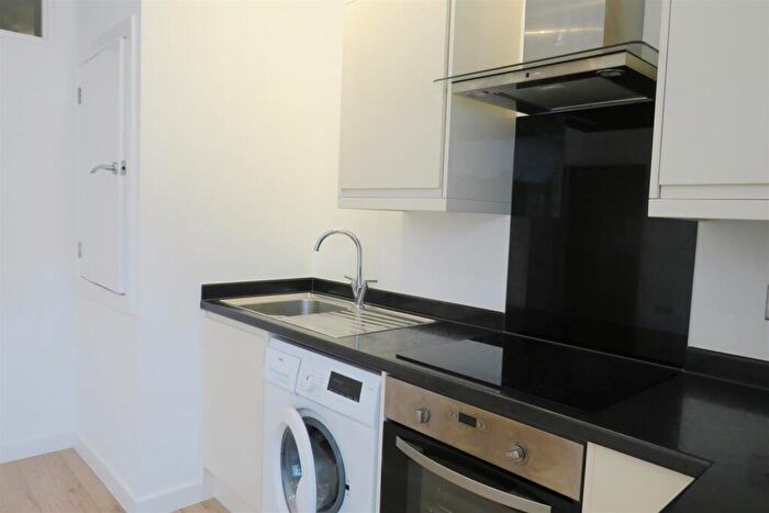 1 Bedroom Flat To Rent In St Mary's Place, Southampton, SO14
