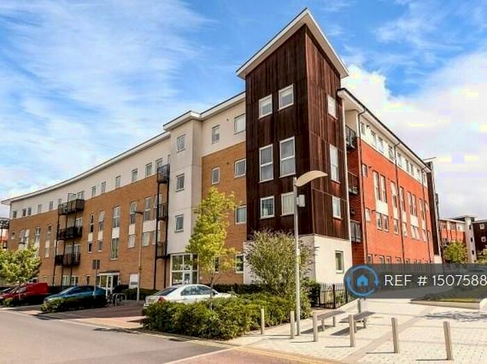 2 Bedroom Flat To Rent In Thorney House, Reading, RG2
