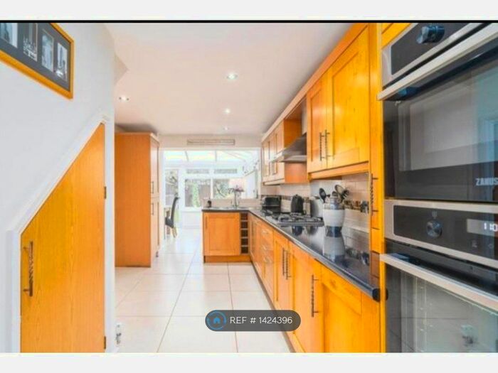 3 Bedroom Terraced House To Rent In Upper Stoneyfield, Harlow, CM19