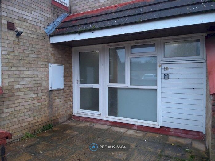 5 Bedroom Terraced House To Rent In Broomfields Court, Basildon, SS13