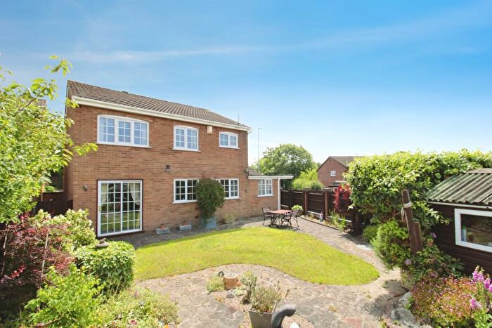 4 Bedroom Detached House For Sale In Ledbury Close, Oadby, Leicester, LE2