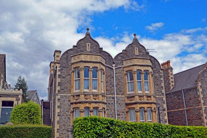 4 Bedroom Maisonette To Rent In St Johns Road, Clevedon, BS21