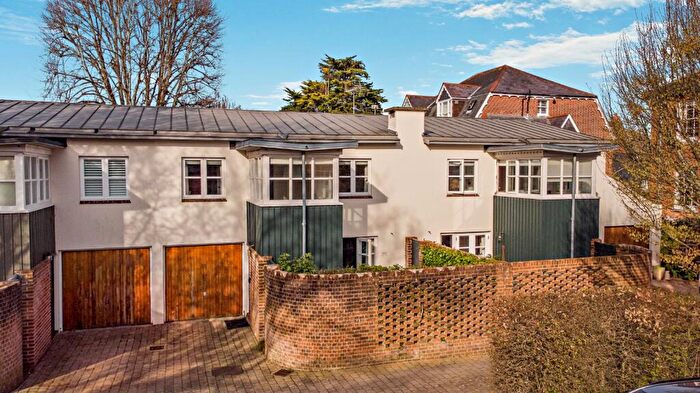2 Bedroom Town House For Sale In St. Thomas Street, Winchester, Hampshire, SO23