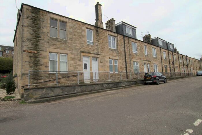 1 Bedroom Flat To Rent In Stewart Avenue, Bo'Ness, EH51