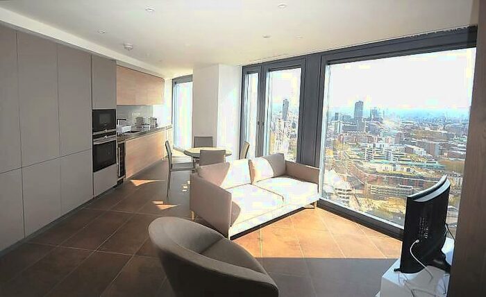1 Bedroom Apartment To Rent In Penthouse Chornicle Tower, B City Road, Islington, London, EC1V