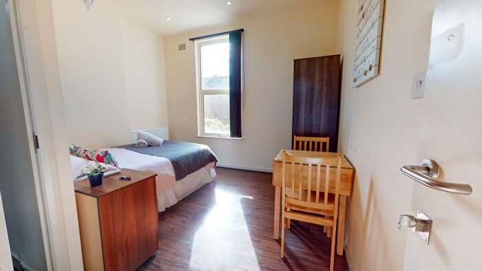 Studio To Rent In Ashmore Road, London, W9