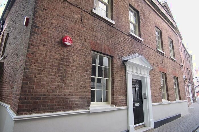 1 Bedroom Flat To Rent In Berkeley Street, Gloucester, Gloucester, GL1