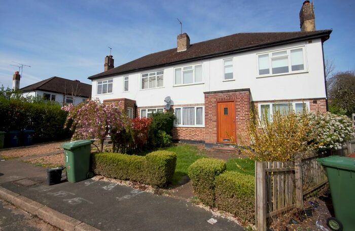 2 Bedroom Maisonette To Rent In Audley Court, Pinner, HA5