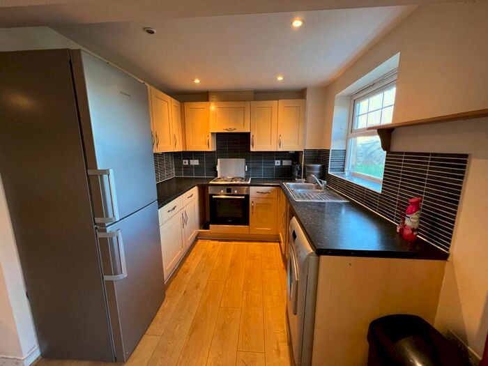 2 Bedroom Flat To Rent In Warren Way, Burnt Oak, HA8