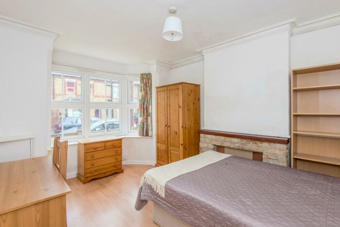4 Bedroom End Of Terrace House To Rent In Hertford Street, East Oxford, OX4
