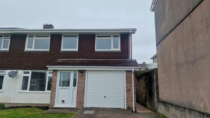 4 Bedroom Semi-Detached House To Rent In Torbridge Close, Saltash, PL12