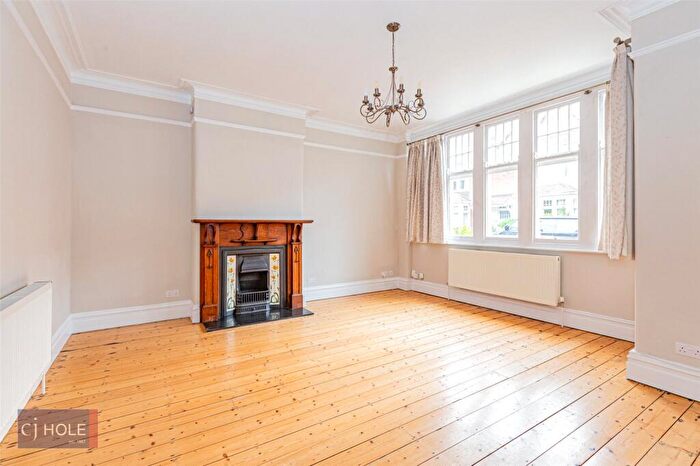 6 Bedroom Terraced House To Rent In Downs Park East, Westbury Park, Bristol, BS6