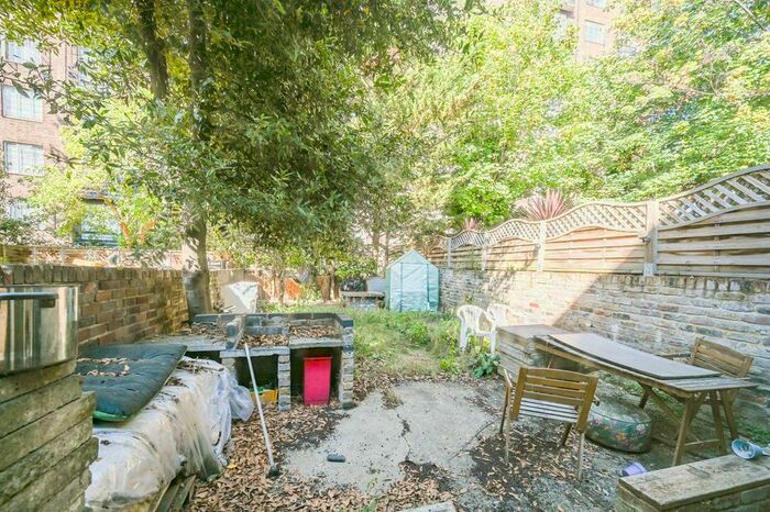 4 Bedroom Terraced House To Rent In Minford Gardens, Brook Green, London, W14