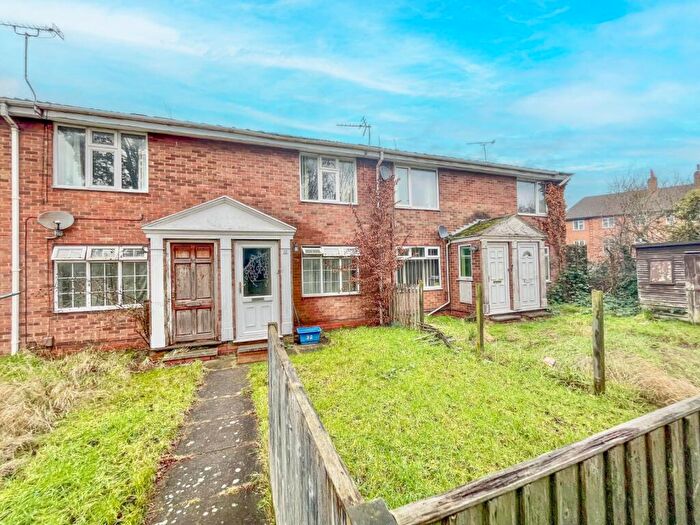 2 Bedroom Flat For Sale In Wilkie Close, Scunthorpe, North Lincolnshire, DN15