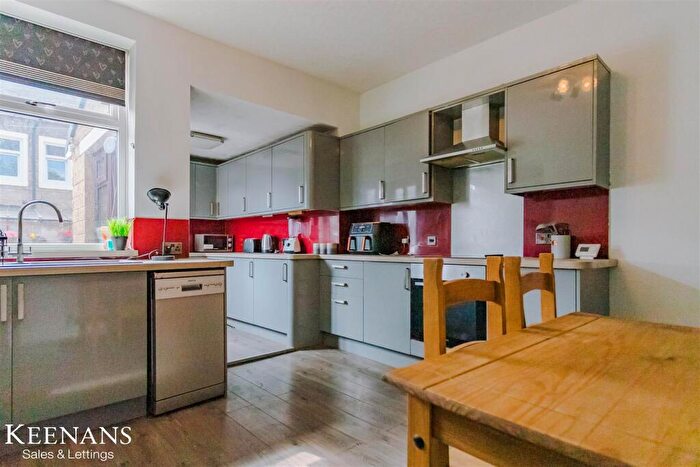 2 Bedroom Terraced House For Sale In West Close Road, Barnoldswick, BB18