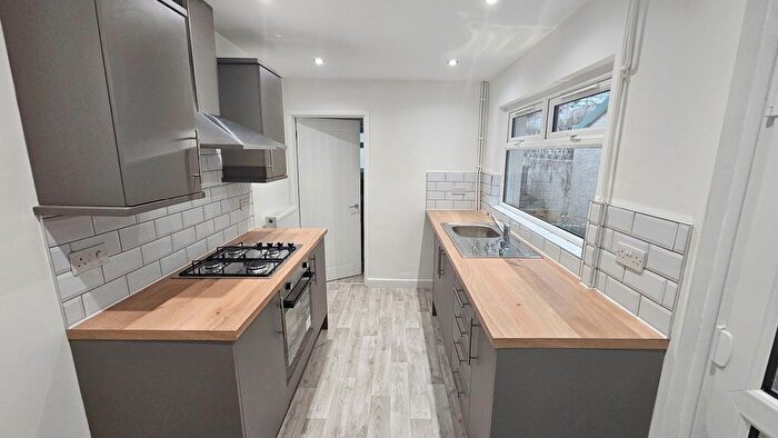 3 Bedroom Terraced House To Rent In Vivian Street, Abertillery, NP13
